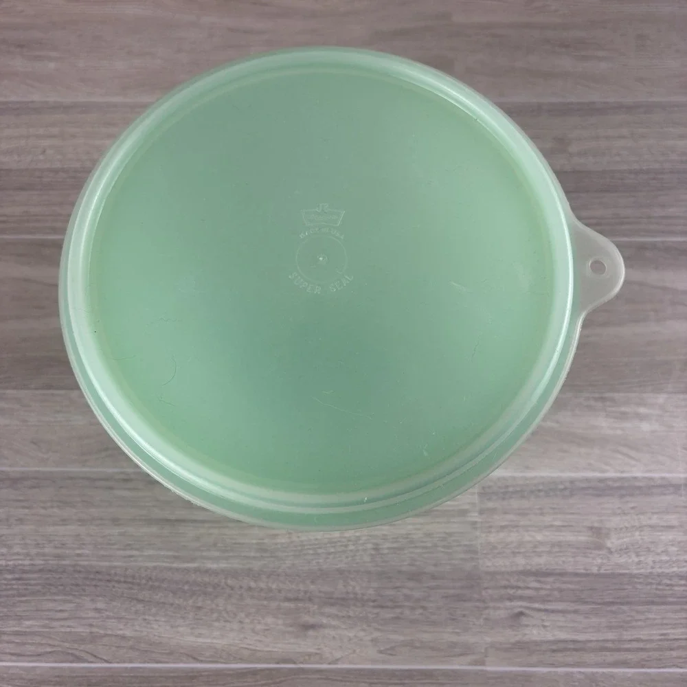Eagle Storage Bowl Super Seal Lid Green Lettuce Fruit Vegetables Vintage USA